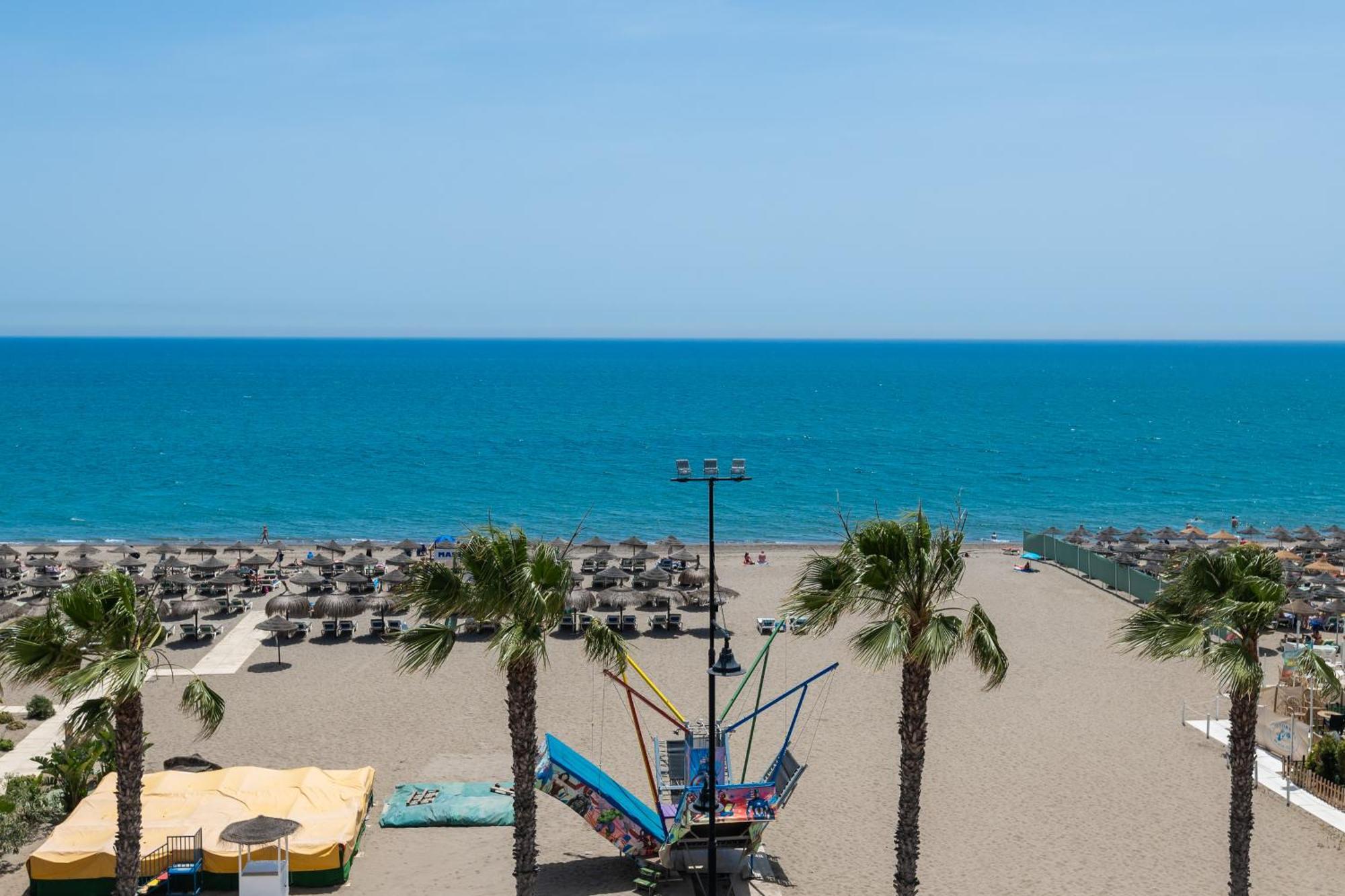 Xpce Playa Bajondillo Terrace - Parking Free Apartment Torremolinos Bagian luar foto